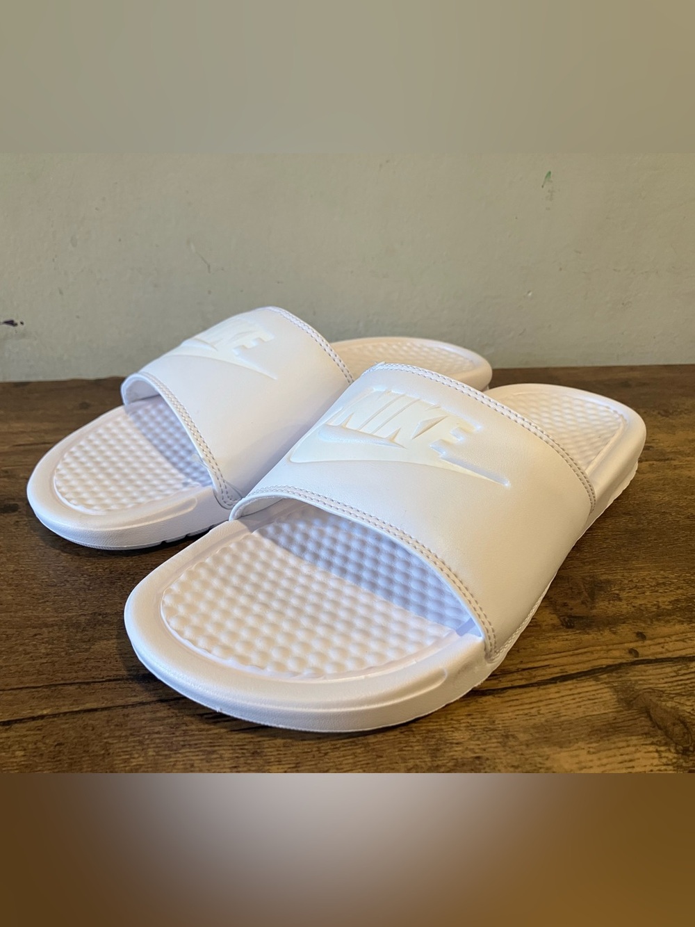 Nike slides